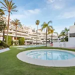 Luxury Apartment , Birdie Club - Kura Homes